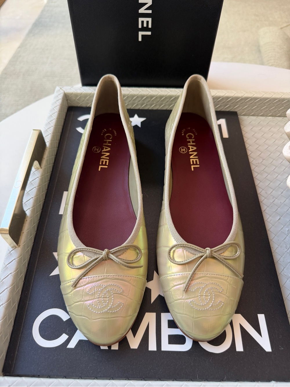 Chanel 26K Yellow Crocodile Croc Embossed Iridescent Cap Toe Ballet Flats 37 - Picture 3 of 15